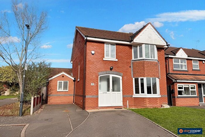 4 Bedroom Detached House For Sale In Kiln Close, Manor Park, Nuneaton, CV10