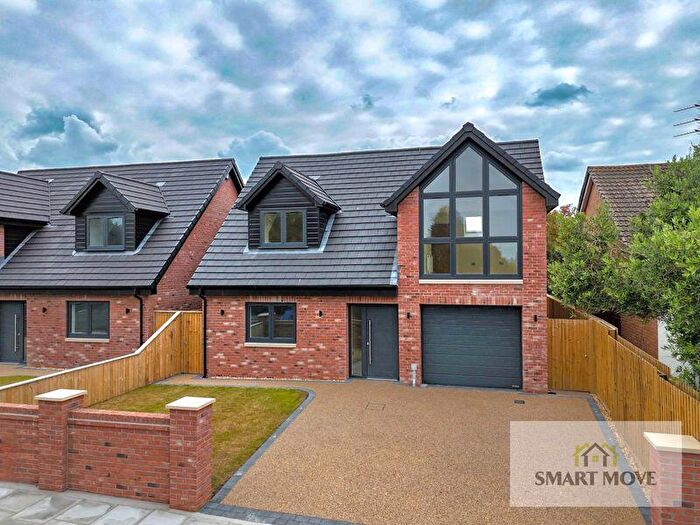 3 Bedroom Detached House For Sale In Palace Road, Birkdale. Southport, PR8