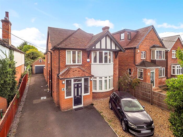 4 Bedroom Detached House For Sale In Tollgate Road, Andover, SP10