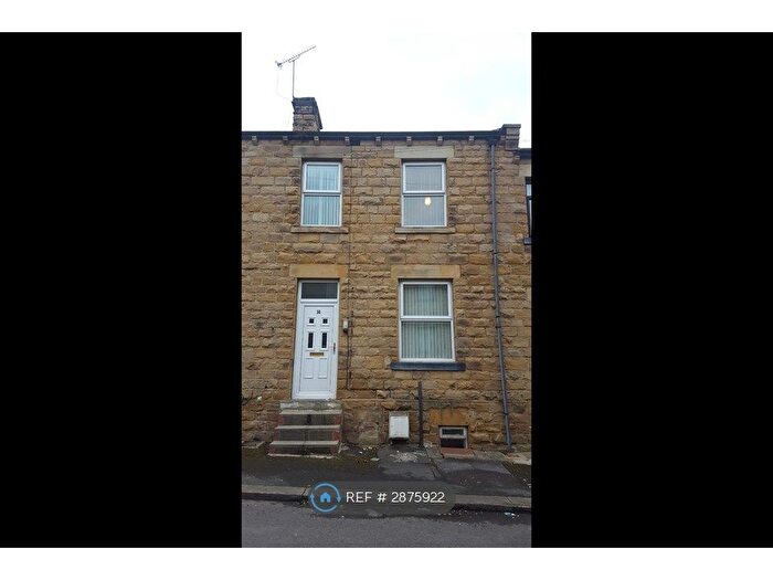 2 Bedroom Terraced House To Rent In Maxwell Avenue, Batley, WF17