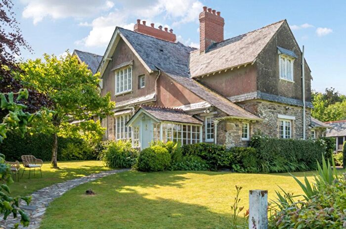 6 Bedroom Semi-Detached House For Sale In Doublebois, Liskeard, Cornwall, PL14