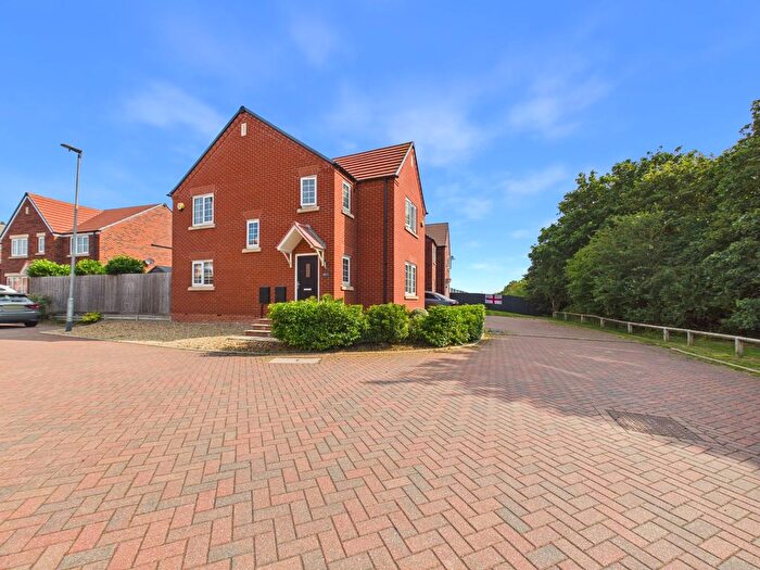 3 Bedroom Detached House For Sale In Rosewood Way, Hampton Gardens, PE7