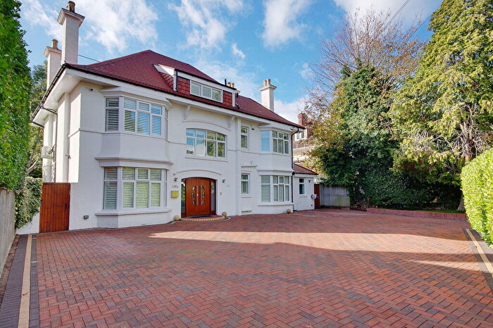 6 Bedroom Detached House For Sale In Portchester Road, Bournemouth, BH8
