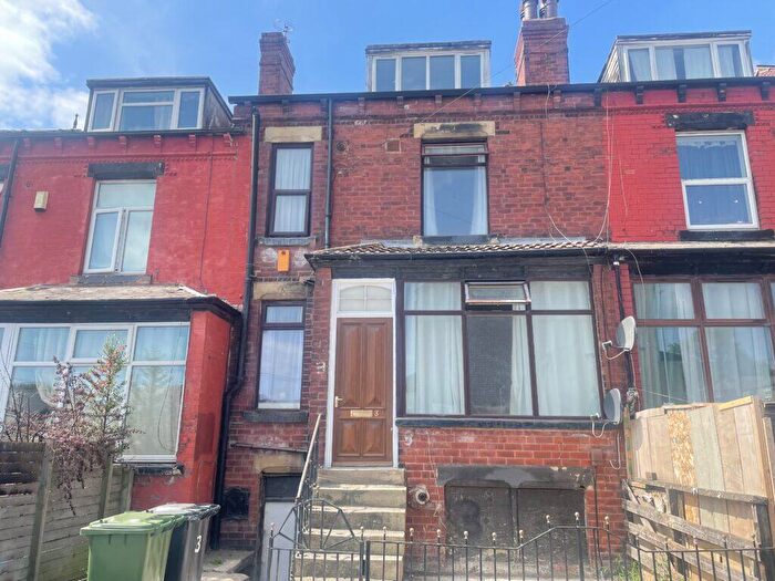 2 Bedroom Terraced House For Sale In Berkeley Street, Leeds, LS8