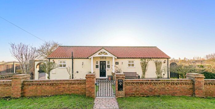 4 Bedroom Detached Bungalow For Sale In Goldfen Bank, Wrangle, Boston, PE22