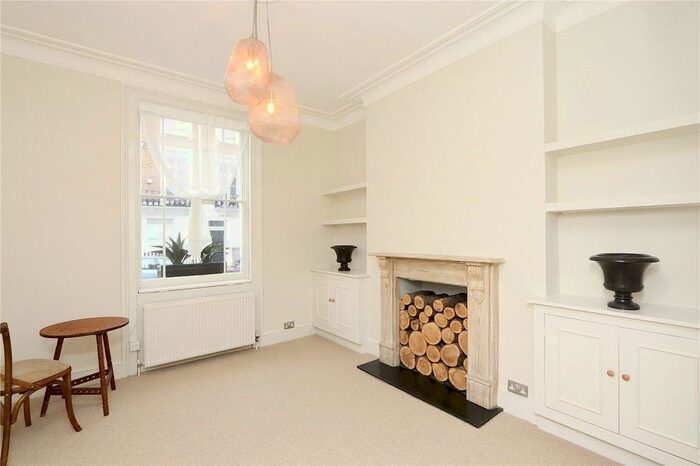 1 Bedroom Flat To Rent In Moreton Place, Pimlico, London, SW1V