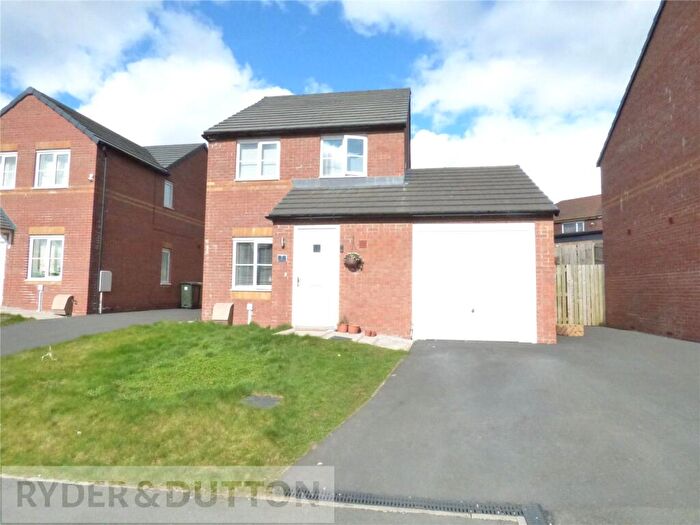 3 Bedroom Detached House To Rent In Hackle Drive, Rochdale, Greater Manchester, OL11