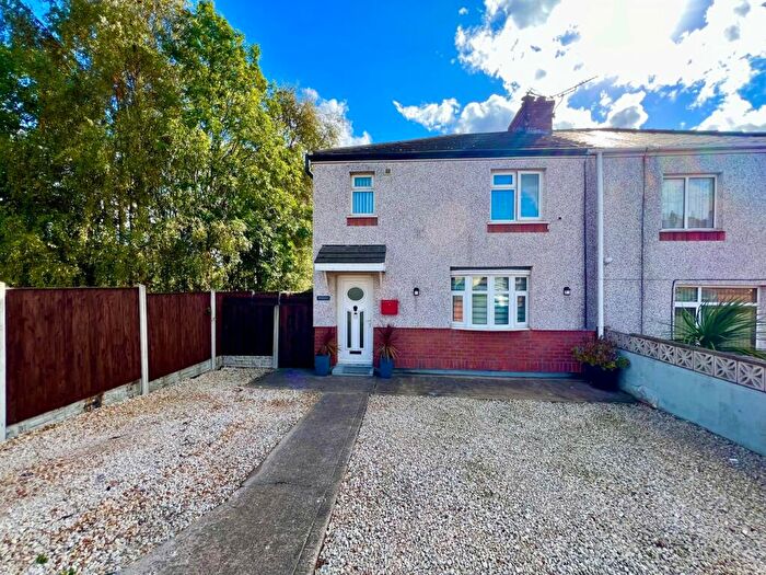 3 Bedroom Semi-Detached House For Sale In Airstone Road, Askern, Doncaster, DN6