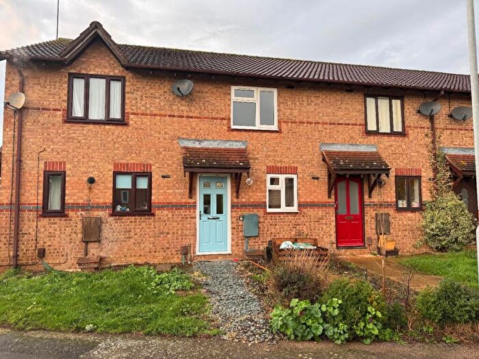 2 Bedroom Terraced House For Sale In Sycamore Drive, Desborough, Kettering, NN14
