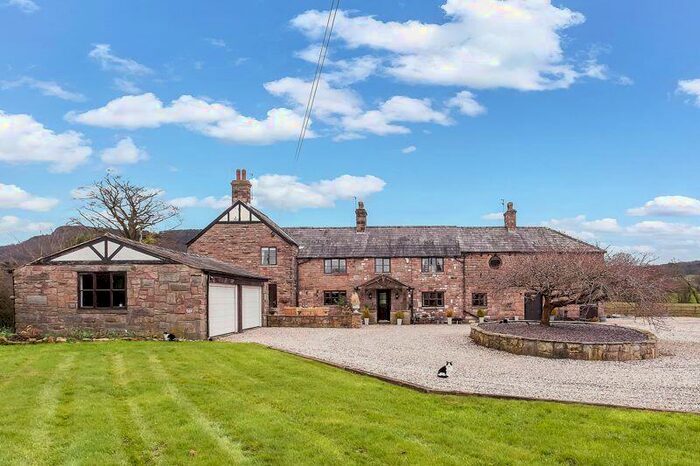 7 Bedroom Equestrian Facility For Sale In Middle Lane, Congleton, CW12