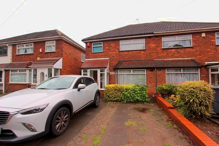 3 Bedroom Semi-Detached House To Rent In Aldridge Road, Great Barr, Birmingham, B44