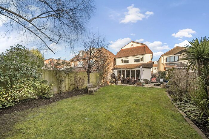 6 Bedroom Detached House For Sale In Kings Drive, Thames Ditton, KT7