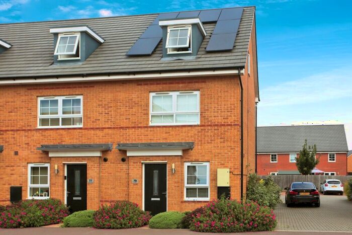 3 Bedroom Semi-Detached House For Sale In Aqua Drive, Hampton Water, Peterborough, PE7