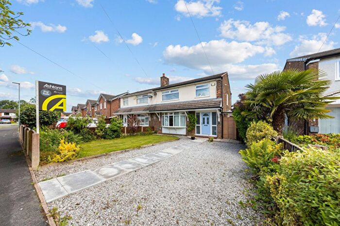 3 Bedroom Semi Detached House For Sale In Bentham Road, Culcheth, WA3