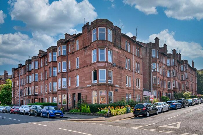2 Bedroom Flat For Sale In Tantallon Road, Flat /, Shawlands Glasgow, G41