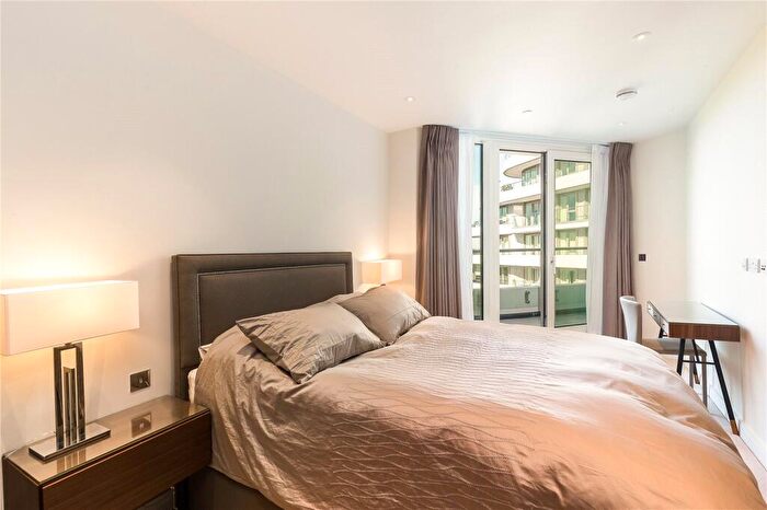 2 Bedroom Apartment To Rent In Sophora House, Queenstown Road, London, SW11