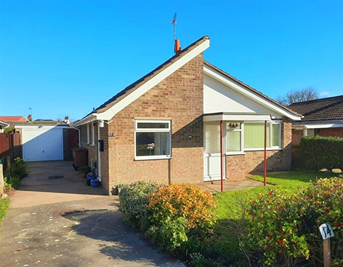 3 Bedroom Detached Bungalow For Sale In Firs Avenue, Ormesby, NR29