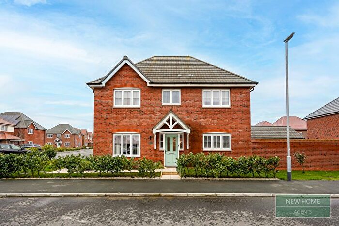 4 Bedroom Property For Sale In Rochester Drive, Burscough, Ormskirk, L40