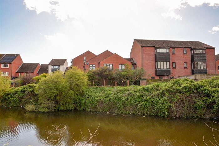 3 Bedroom Terraced House To Rent In Nelson Court, Bridgwater, TA6