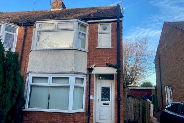 2 Bedroom Property To Rent In Trinity Road, Luton, LU3