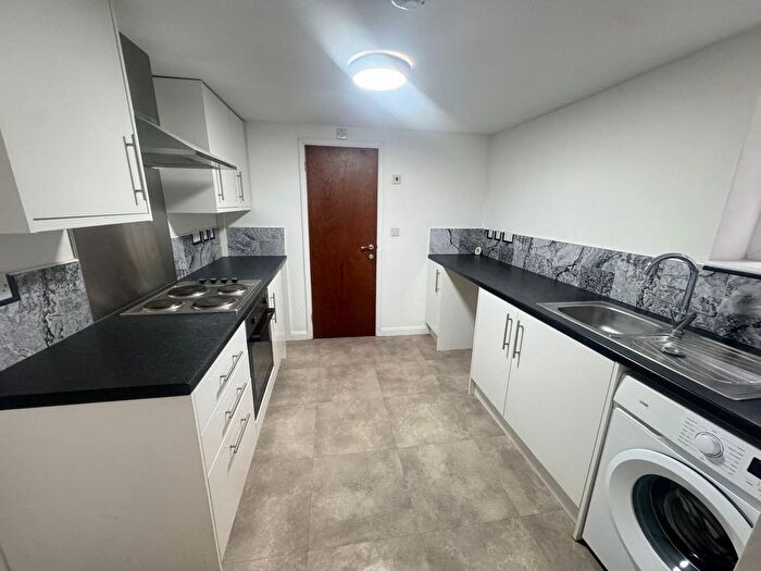 2 Bedroom Flat To Rent In Harmer Street, Town Centre, DA12