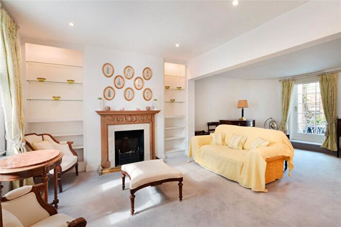 1 Bedroom Maisonette To Rent In Billing Street, London, SW10