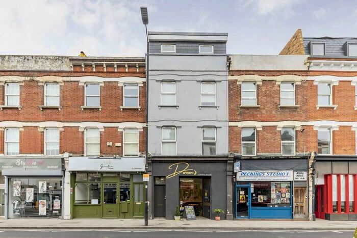 1 Bedroom Flat To Rent In Askew Road, London, W12