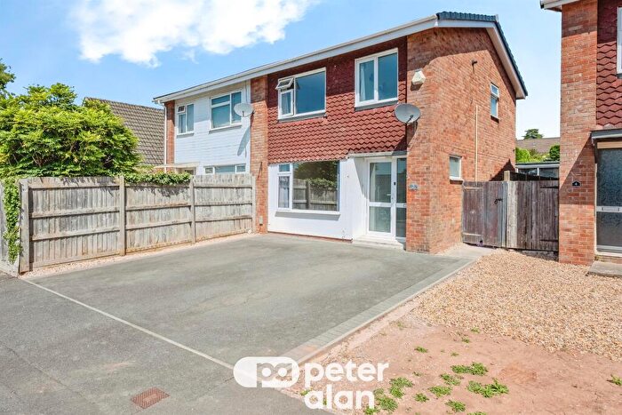 3 Bedroom Semi-Detached House For Sale In Highmeadow, Wyesham, Monmouth, NP25