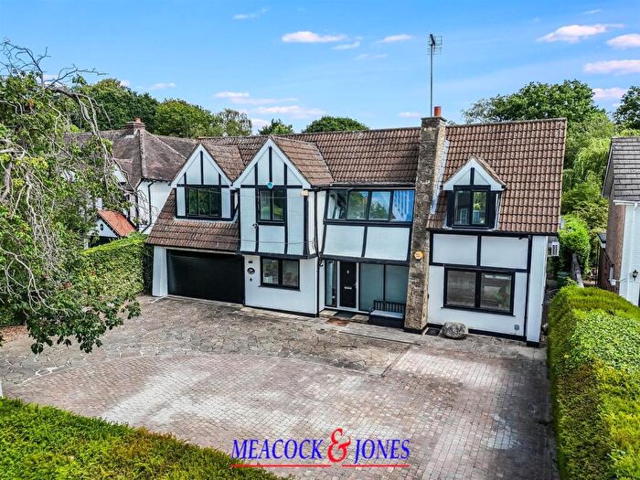 3 Bedroom Detached House To Rent In Heronway, Hutton Mount, Brentwood, CM13