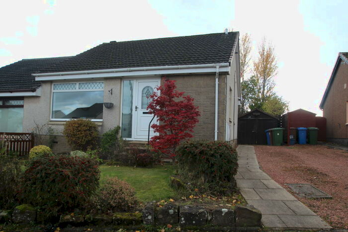 2 Bedroom House To Rent In Nevis Crescent, Alloa, FK10