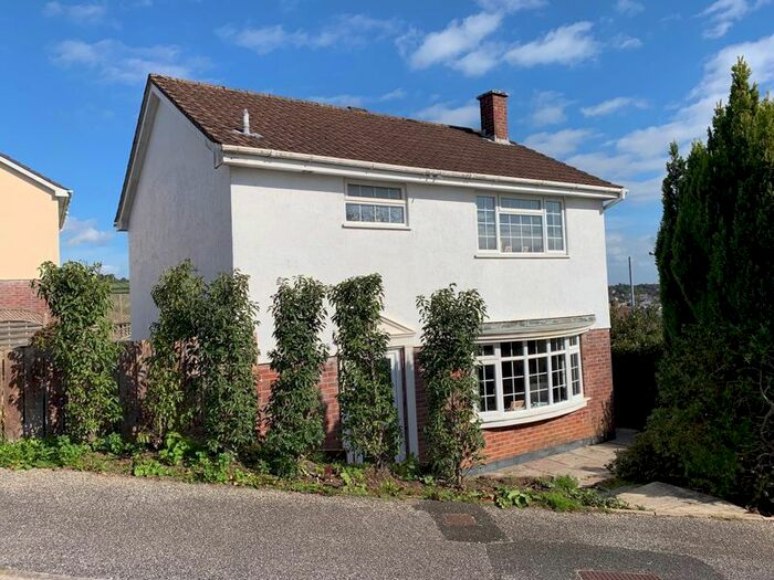 3 Bedroom Detached House For Sale In Chipponds Drive, St. Austell