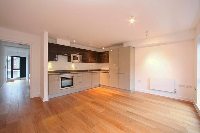 1 Bedroom Flat To Rent In Shelford Place, London, N16