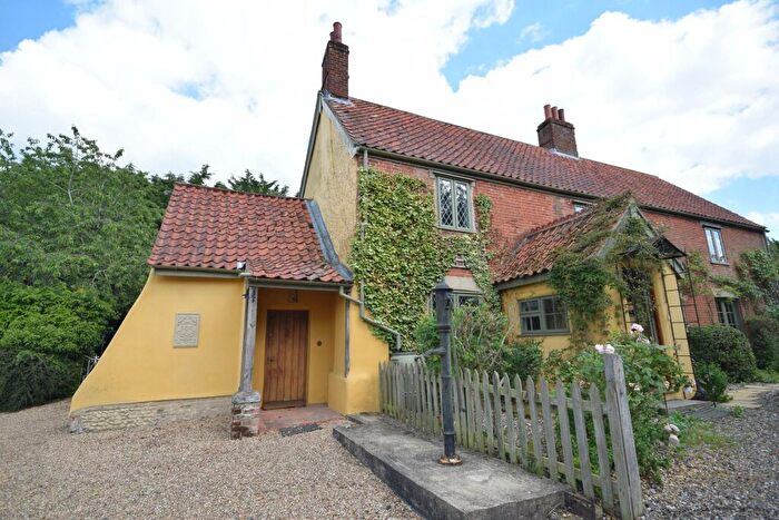 3 Bedroom Detached House To Rent In Loch Lane, Watton, IP25