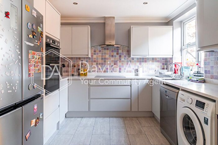 4 Bedroom Terraced House To Rent In Dobson Close, Swiss Cottage, London, NW6