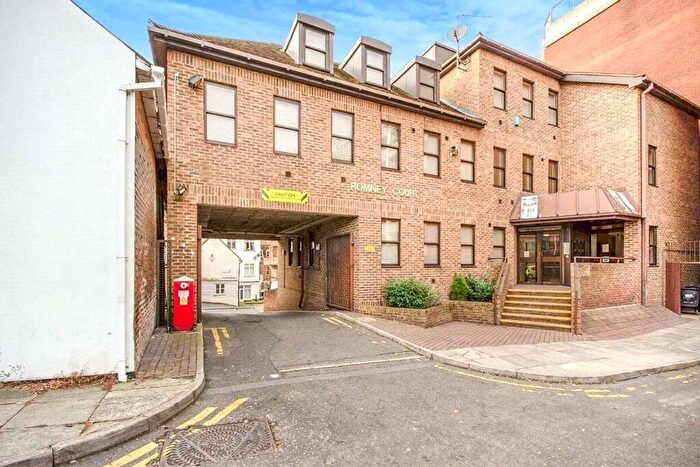 1 Bedroom Flat For Sale In Romney Place, Maidstone, Kent, ME15