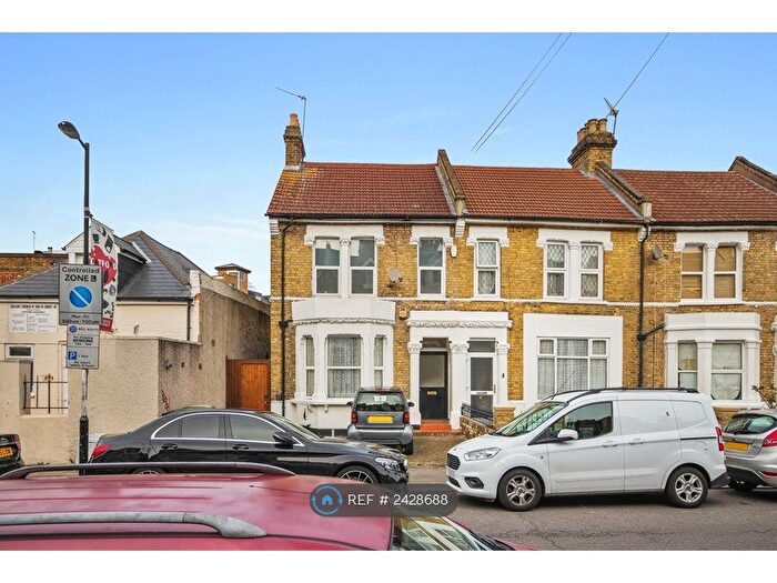 1 Bedroom Flat To Rent In Ringstead Road, London, SE6