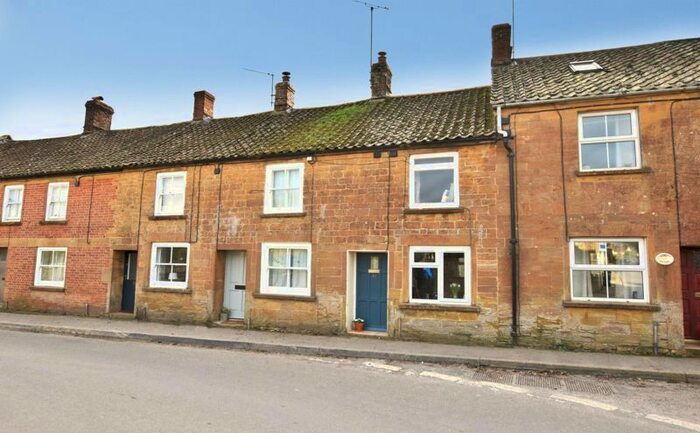 1 Bedroom Cottage To Rent In Palmer Street, South Petherton, TA13