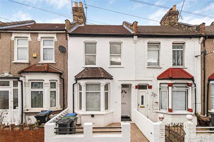 4 Bedroom Terraced House To Rent In Forest Road, London, N9