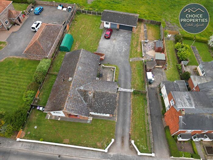 4 Bedroom Detached Bungalow For Sale In Main Road, Maltby Le Marsh, LN13