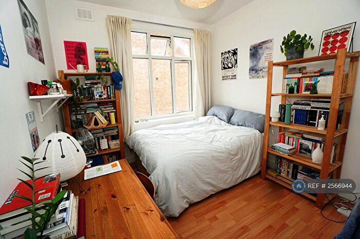 3 Bedroom Flat To Rent In Seven Sisters Road, London, N4