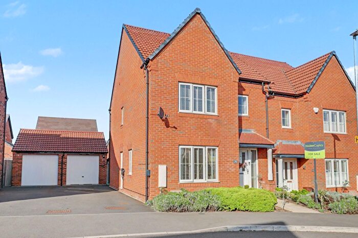 3 Bedroom Semi-Detached House For Sale In Jasmine Gardens, Edwalton, NG12