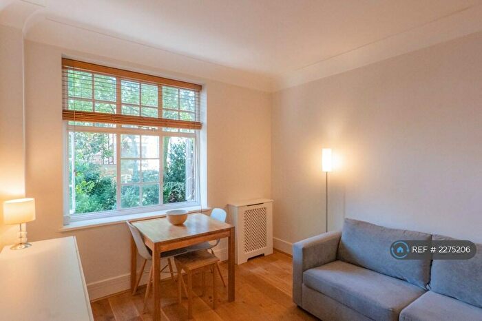 1 Bedroom Flat To Rent In Donovan Court, London, SW10