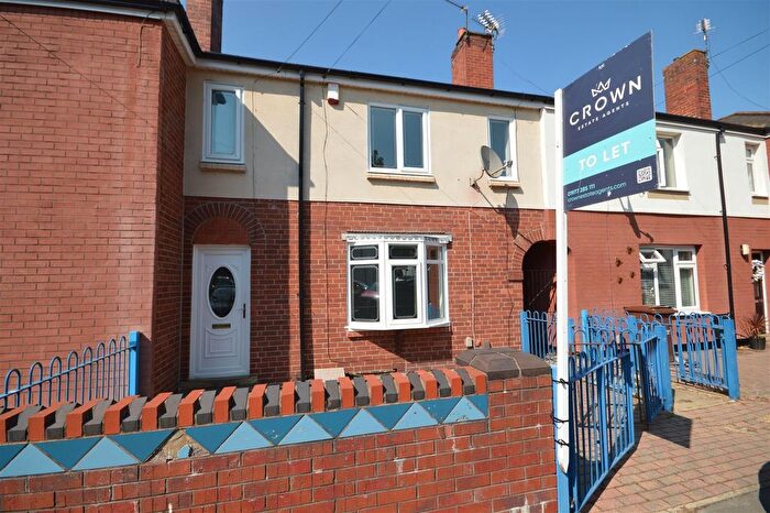 3 Bedroom Terraced House To Rent In Fryston Road, Castleford, WF10