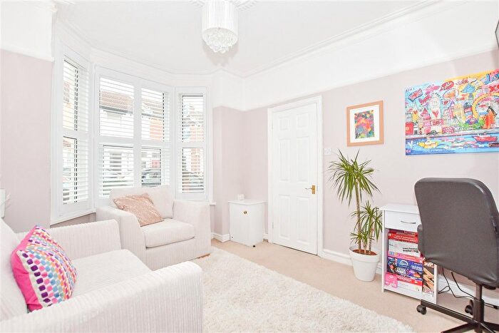 2 Bedroom Terraced House For Sale In Vernon Avenue, Milton, Portsmouth, Hampshire, PO4