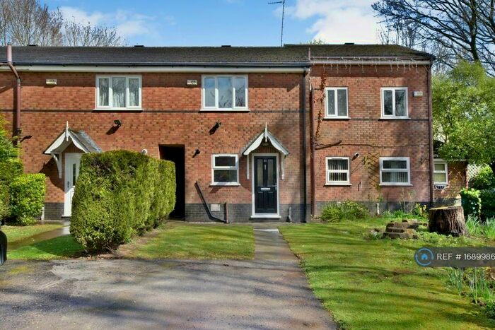 2 Bedroom Terraced House To Rent In Chalford Road, Manchester, M23