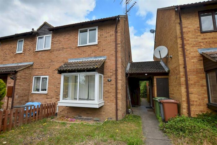 2 Bedroom Terraced House To Rent In Senwick Drive, Wellingborough, NN8