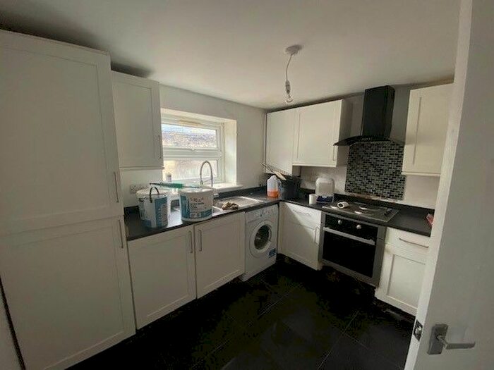 2 Bedroom Flat To Rent In Woolwich Road, London, SE7