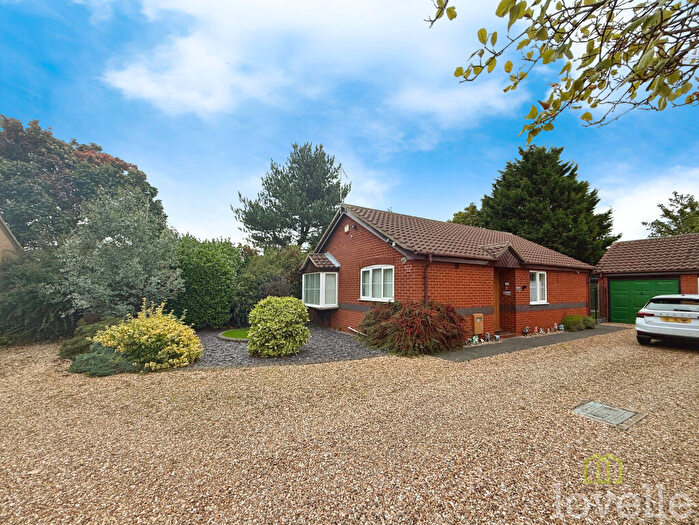 3 Bedroom Detached Bungalow For Sale In Melbourne Road, Lincoln, LN6