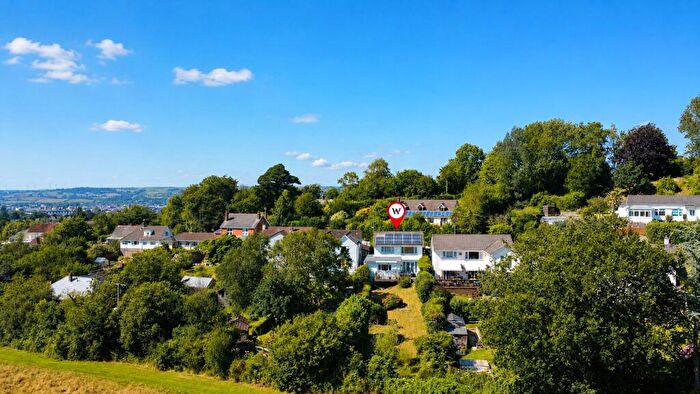 4 Bedroom Detached House For Sale In Venn Road, Barnstaple, Devon, EX32