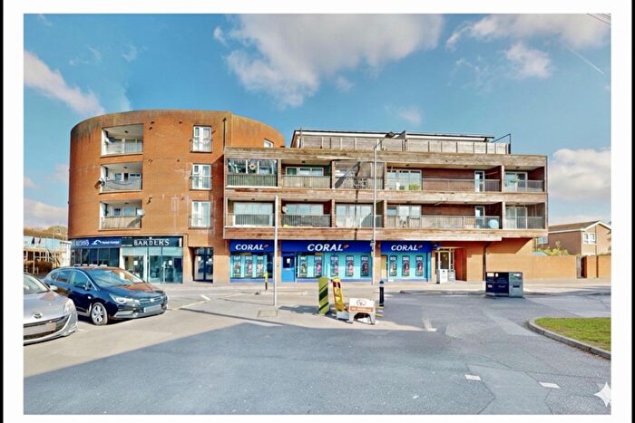 Property For Sale In Chalvey Road West, Slough, Berkshire, SL1